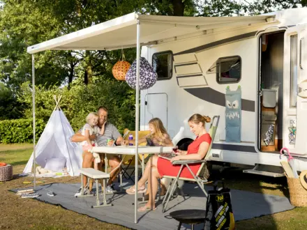 Camperplaatsen 19