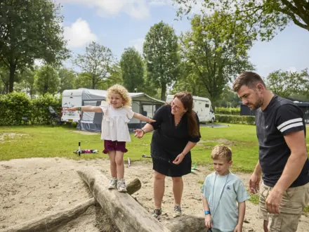 Camperplaatsen 23
