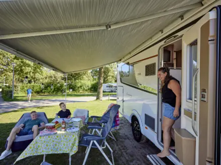 Camperplaatsen 2