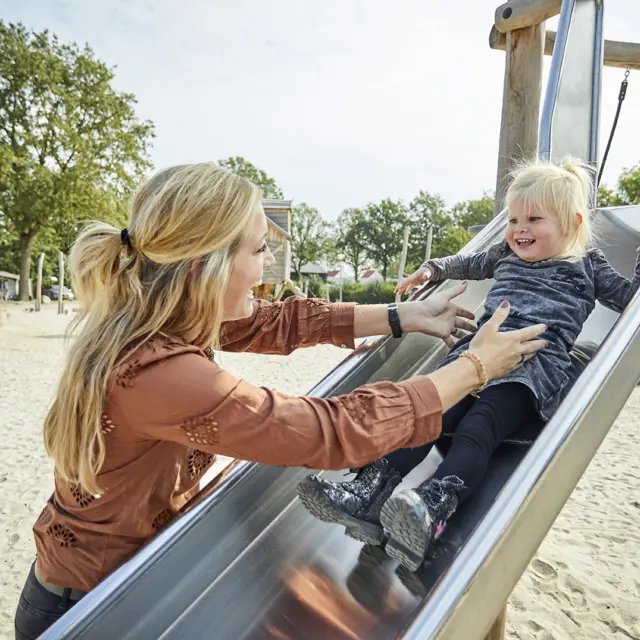 Kampeerplaats Comfort met speelelement 56