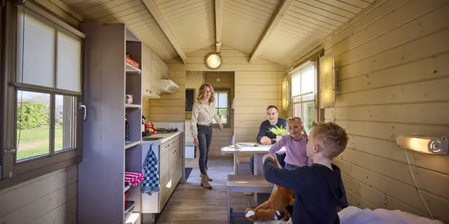 Simple Camp Binnen 1