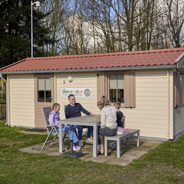 Simple Camp Buiten 2