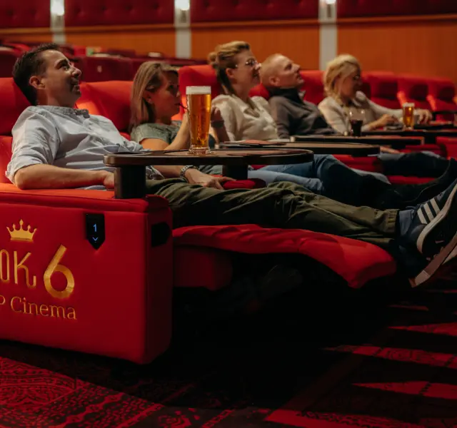 VVDW 20220820 Dok6 Cinema klein 65