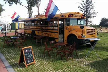 De Pizzabus