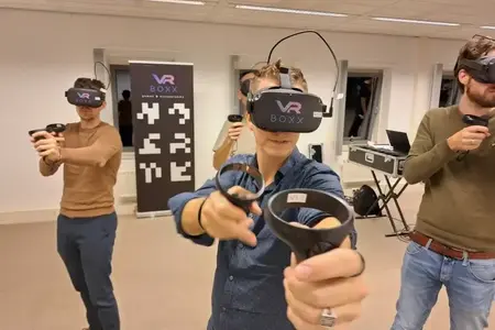 Vr competitie op locatie 800x600